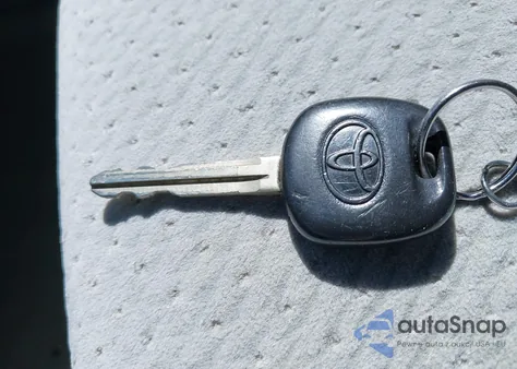 2011 Toyota Sienna Le V6 from USA, damaged, VIN 5TDKK3DC7BS152611